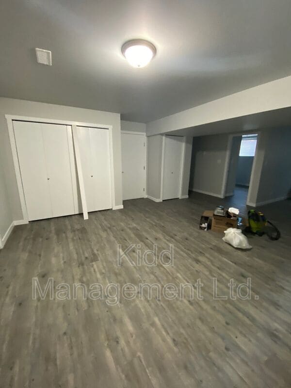 Building Photo - 5564 Kidd Pl