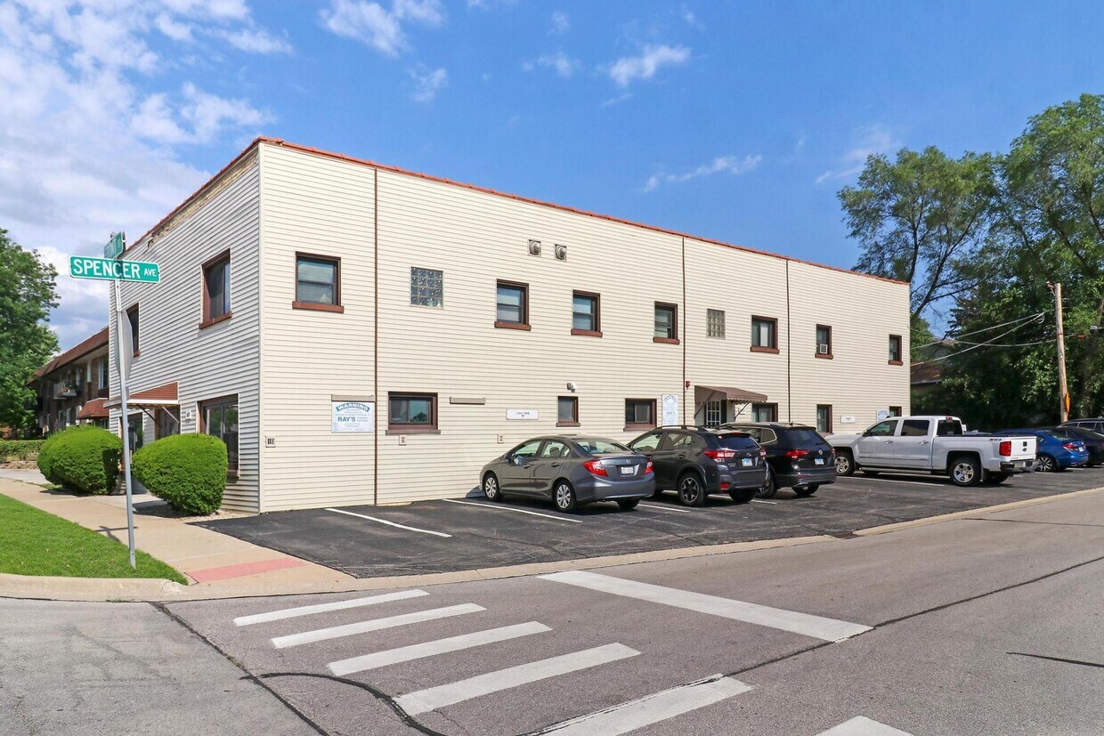 4903 Spencer Ave Unit 9.1240995, Lisle, IL 60532 Room for Rent in