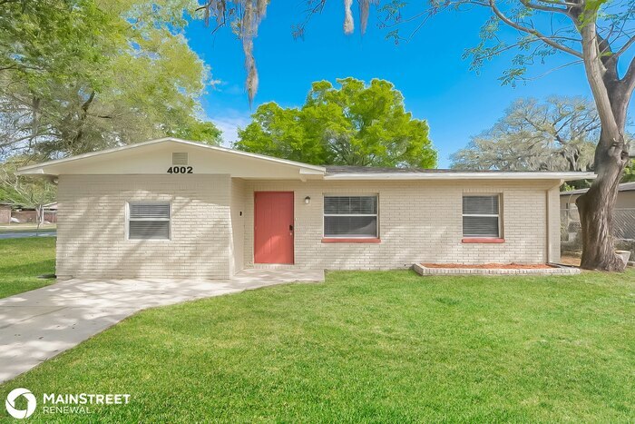 Primary Photo - 4002 E BIRD, TAMPA, FL 33617