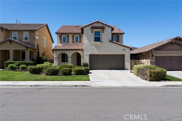 Foto del edificio - 46545 Peach Tree St
