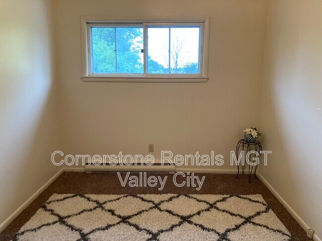 Foto del edificio - 807 3rd St SW