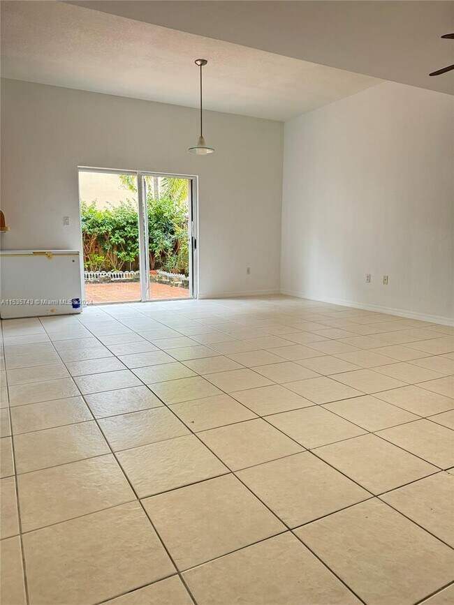 Foto del edificio - 22157 SW 89th Ave