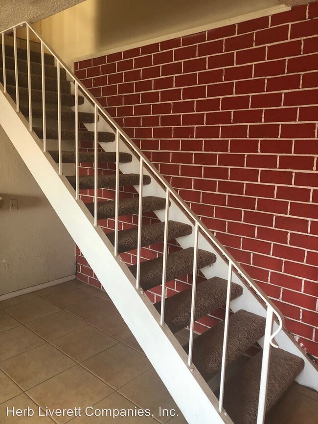 Building Photo - 4109 Apostolo Cir