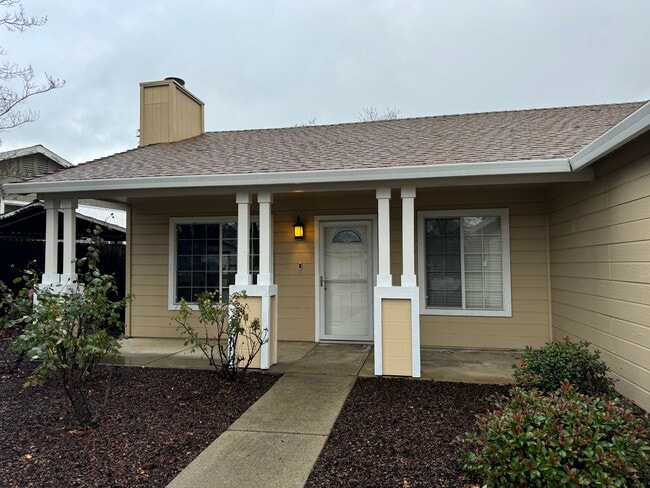 Building Photo - 1143 Grouse Dr