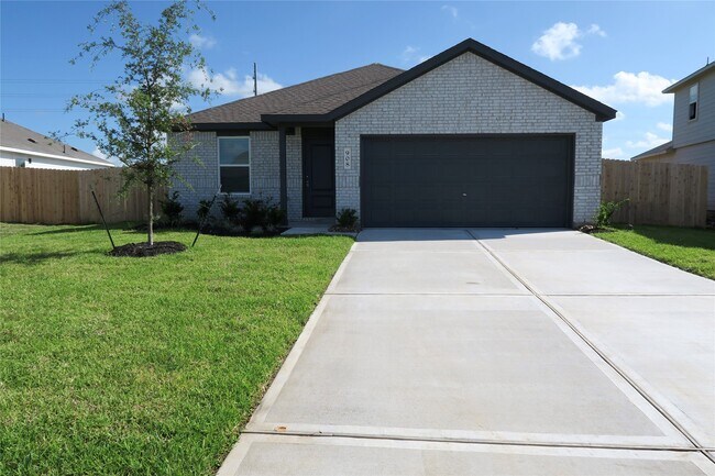 Building Photo - 908 Woodhaven Lks Dr