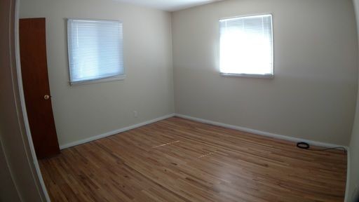 Building Photo - Take a look inside