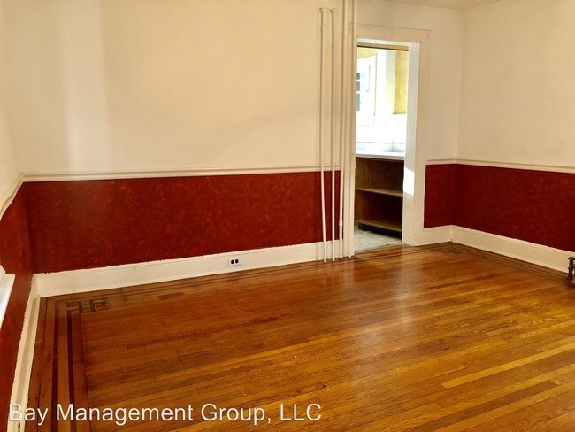 Building Photo - 3402 Hickory Ave