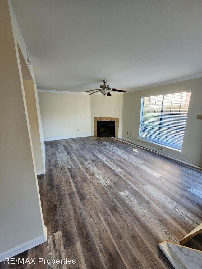 Building Photo - 2 br, 2 bath House - 251 Antrim Drive Apt B