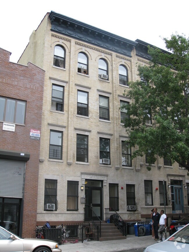 Foto del edificio - 217 50th St