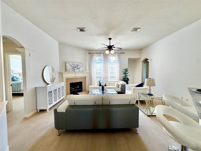 Building Photo - 5822 Carta Valley Ln