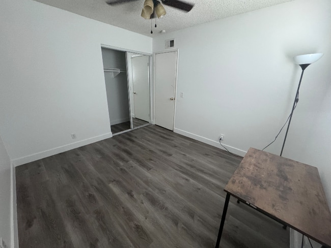 Photo - 266 N Rock River Dr House