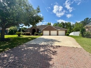 Building Photo - 1462 Scenic Oaks Dr