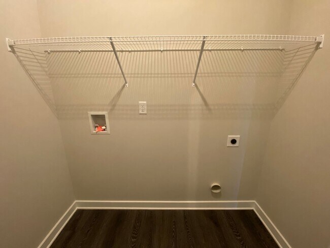 Foto del edificio - Home for Rent in Weaver AL...Sign a 13 mon...