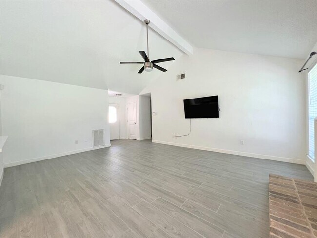 Foto del edificio - 3107 E Heatherock Cir