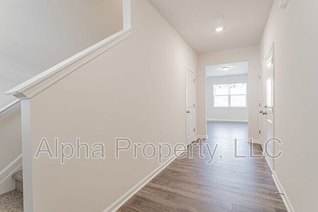 Foto del edificio - 19 Apricot Ln