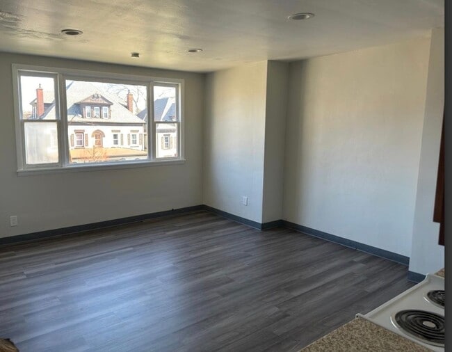 Foto del edificio - 5420 Stanton Ave