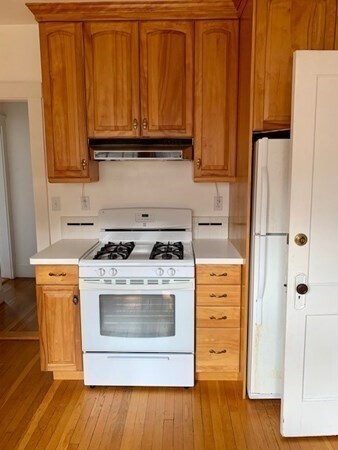 Building Photo - 56 Cypress St