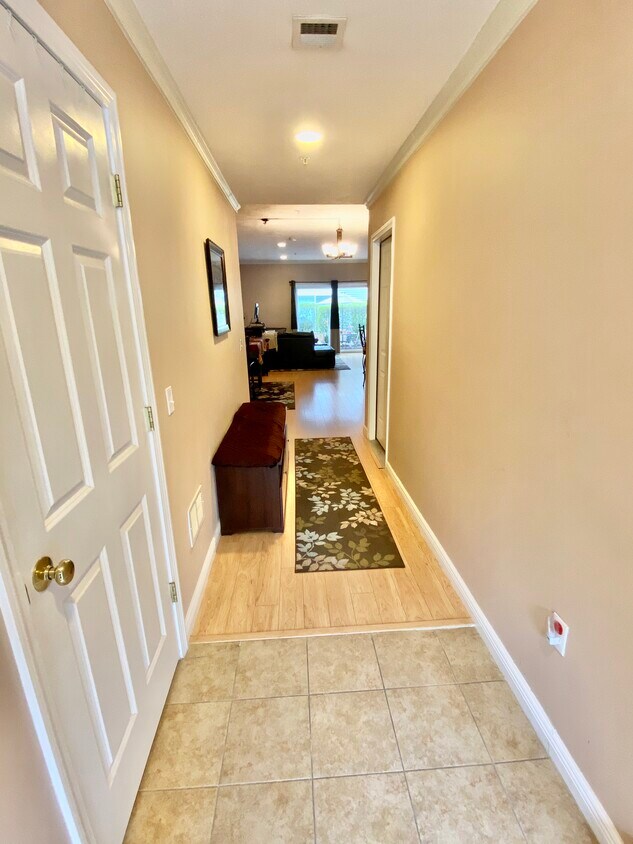 140 Commonwealth Ave Unit 19, Attleboro Falls, MA 02763 Condo for