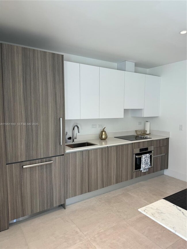 Foto del edificio - 239 SW 9th St