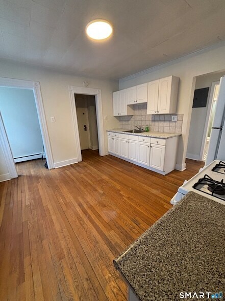 Foto del edificio - 2395 Main St