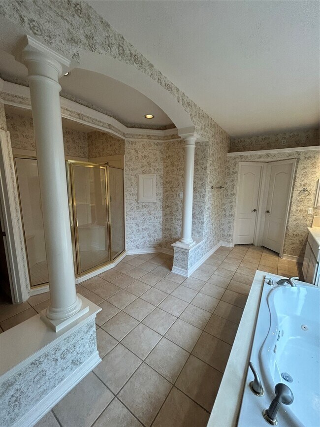 Foto del edificio - 12519 Aliso Bend Ln