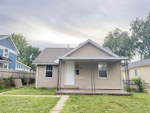 Building Photo - 4414 Winter St