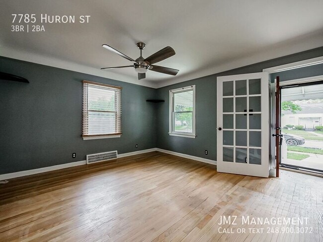 Foto del edificio - 7785 Huron St