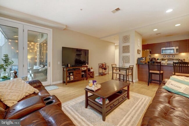Foto del edificio - 934 N 3rd St
