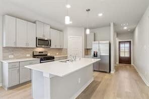 Building Photo - 14235 Rolling Pastures Dr