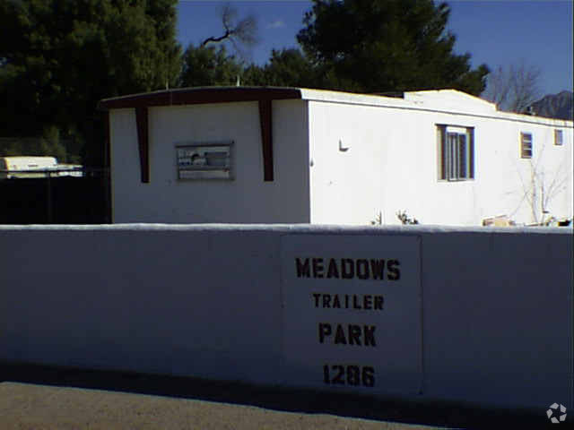 Foto del edificio - Meadows Trailer Park