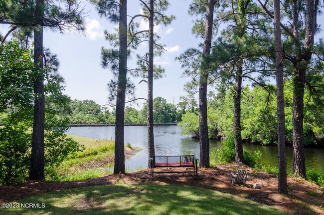 Building Photo - 101 Wetland Dr