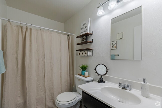 Interior Photo - Reno Vista