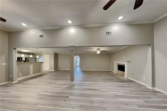 Foto del edificio - 4305 Waters Way