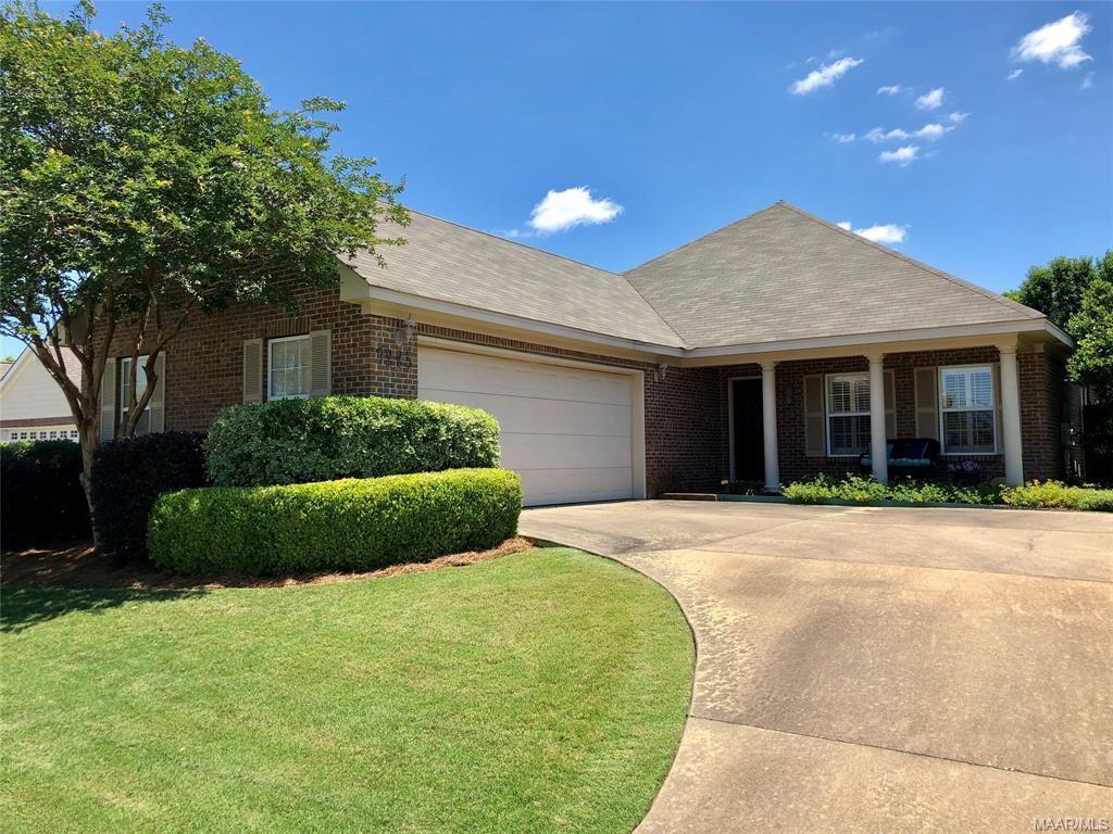 Foto principal - 9225 Harrington Cir