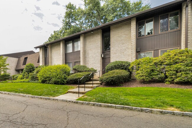 Foto del edificio - 247 Hamilton Ave