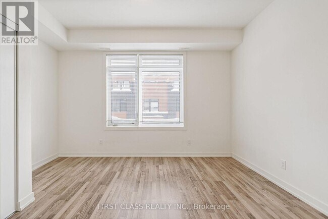 Building Photo - 370D-370D Red Maple Rd