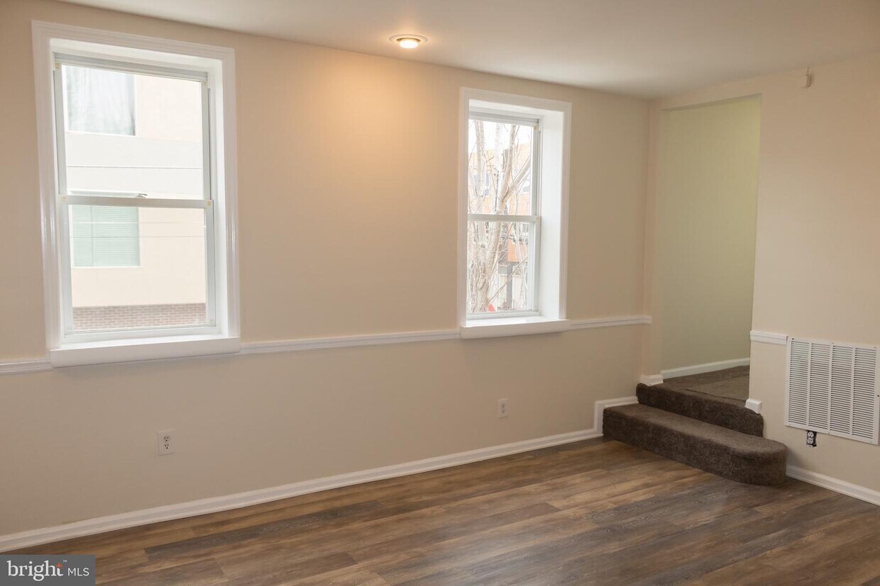 2167 E Susquehanna Ave, Philadelphia, PA 19125 Townhome Rentals in