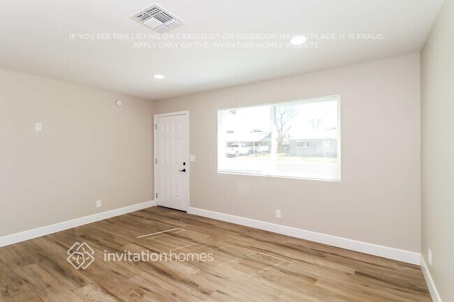 Foto del edificio - 3402 W Charter Oak Rd