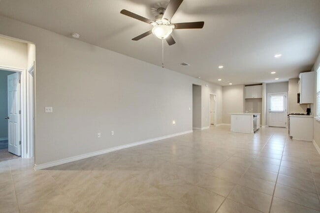 Building Photo - 11709 Prado Ranch Blvd