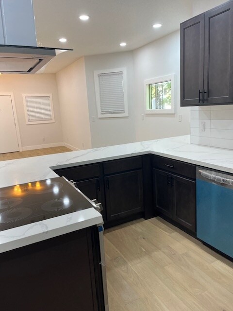 Planta abierta - 636 NE Prescott St