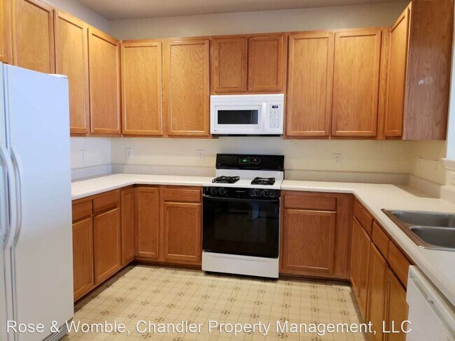 Building Photo - 3 br, 3 bath House - 108 Nathan Place
