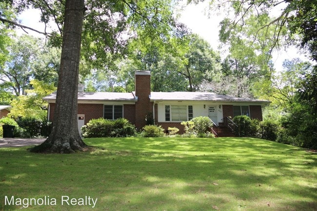 Building Photo - 2 br, 2 bath House - 525 S. College Street
