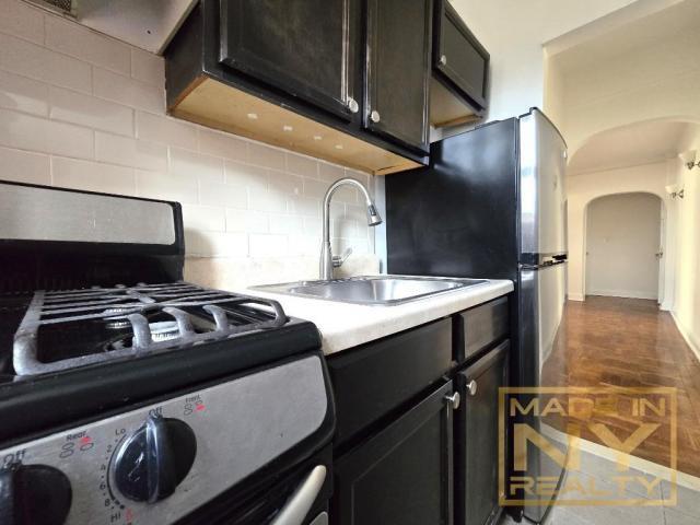 Primary Photo - 1 bedroom in Belle Harbor NY 11694