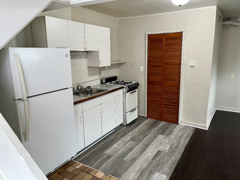 Foto principal - 450 Magnolia Dr