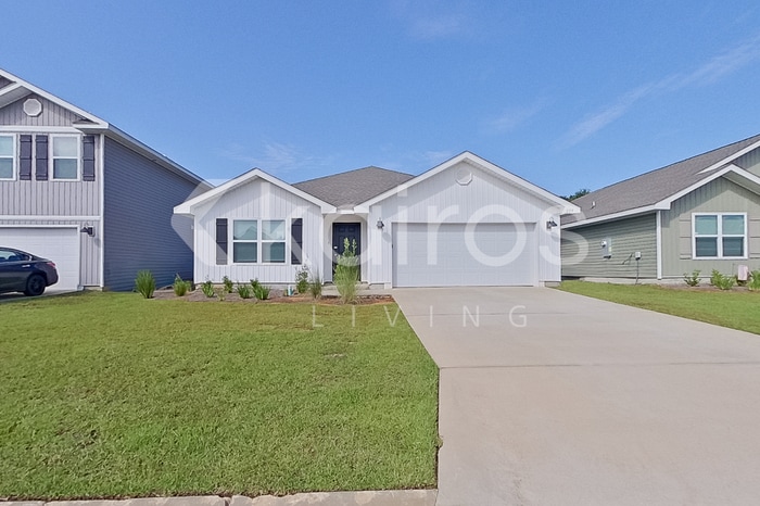 Foto principal - 225 Monarch Ln