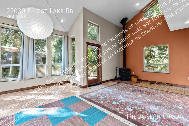 Photo - 22030 E Lost Lake Rd House