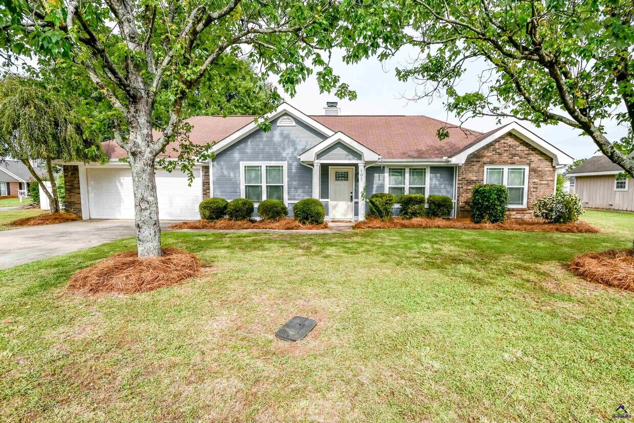 Foto principal - 107 Molland Dr