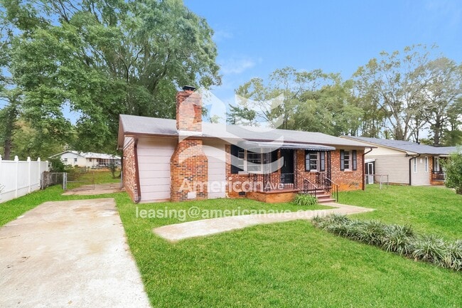 Building Photo - 105 Carver St