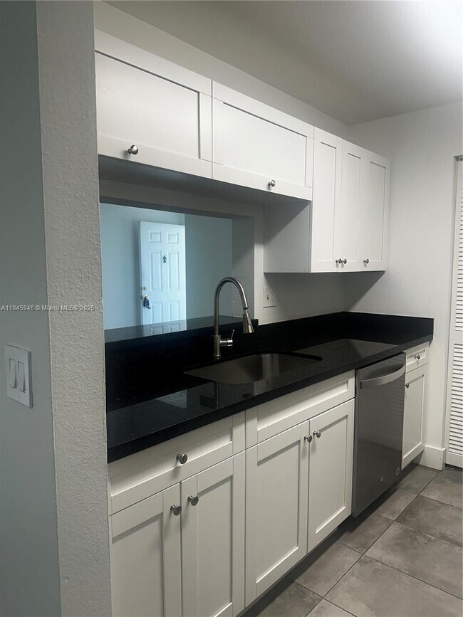 Building Photo - 4087 NW 87th Ave
