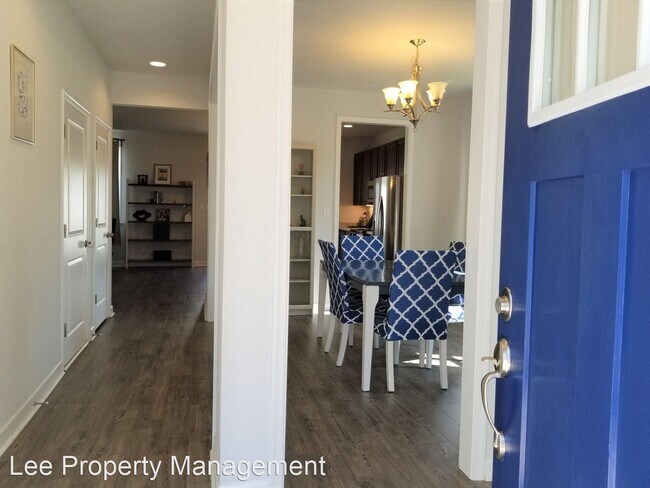 Building Photo - 3 br, 2.5 bath House - 118 Wineberry Way